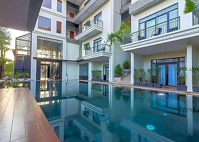 Bayon Modern Hotel